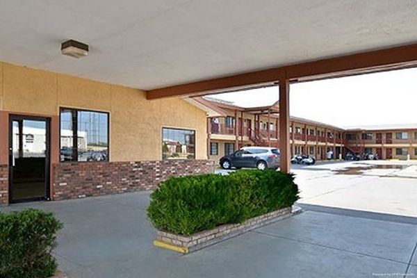 MAGNUSON HOTEL ADOBE INN (Holbrook)
